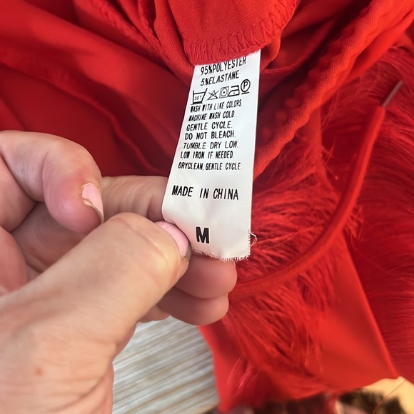 NWT,Latin Dance Pants Tassel Ballroom Dance Red Fringe Rumba Tango Salsa, Size
M - Picture 6 of 10